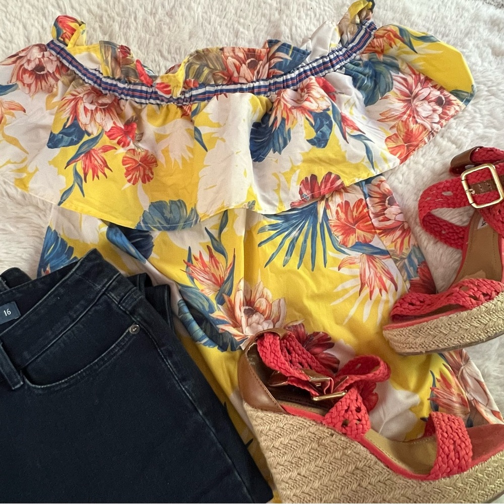 Jealous Tomato Tropical Printed Off the Shoulder Blouse